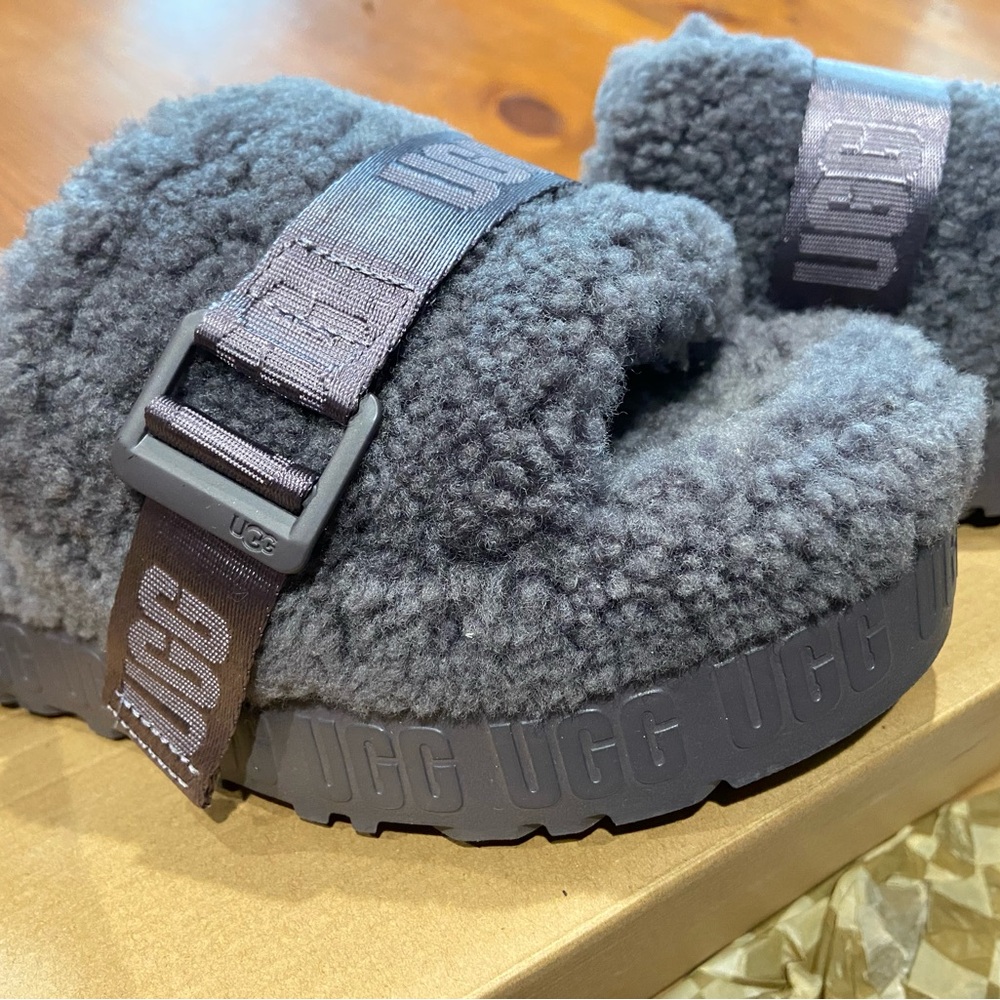 UGG Gray Cozy Fluffy Slippers with Adjustable Strap unisex